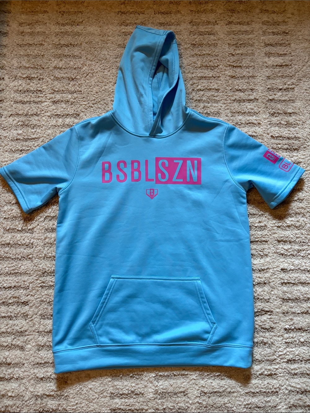 Kids' Short-Sleeve Hoodie in Aqua with Pink Logo